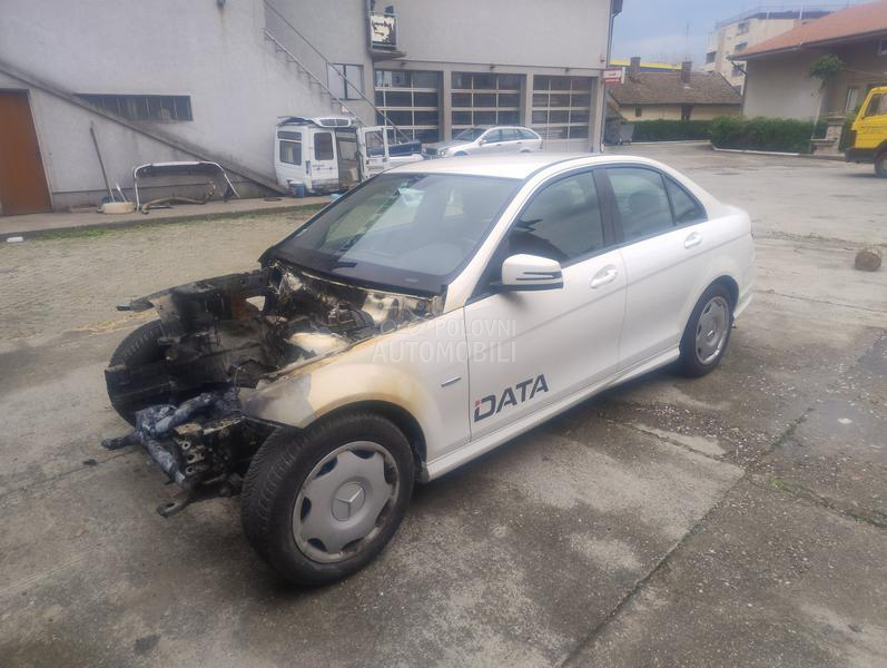 Mercedes Benz C 220 220 cdi