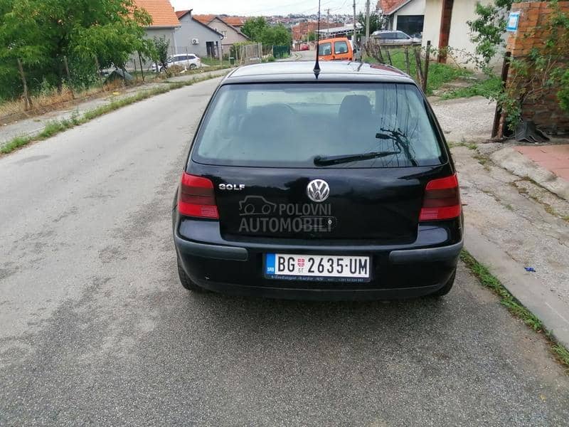 Volkswagen Golf 4 1,4 Dobar