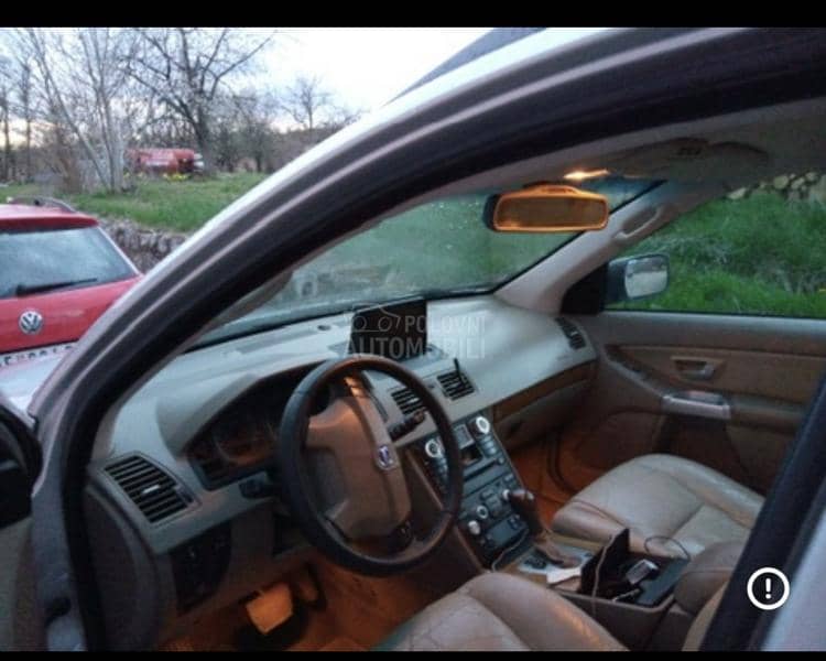 Volvo XC90 2.4