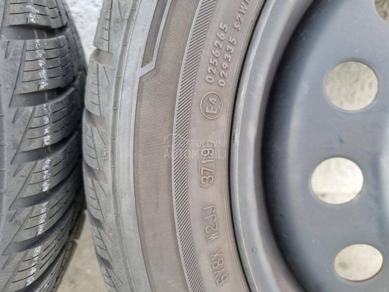 Barum 185/55 R15 Zimska