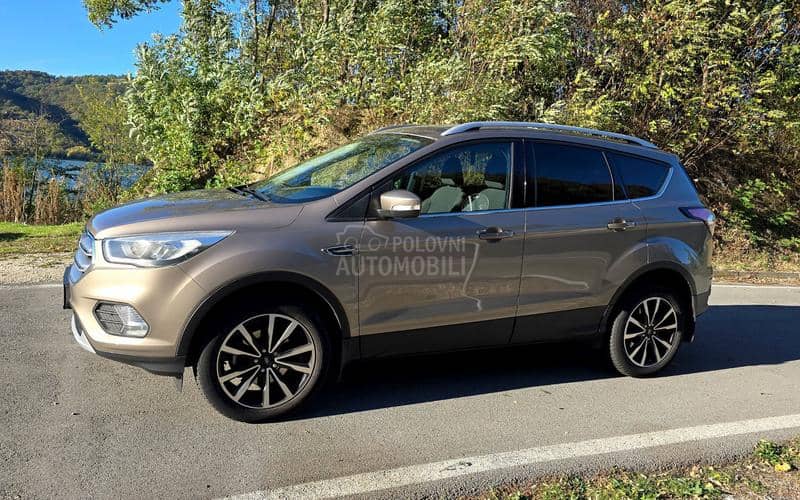 Ford Kuga Business N1