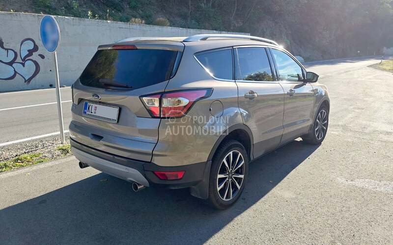 Ford Kuga Business N1