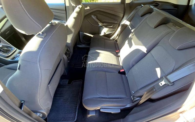 Ford Kuga Business N1