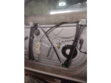 Podizac stakla za Volkswagen Golf 6 od 2009. do 2012. god.