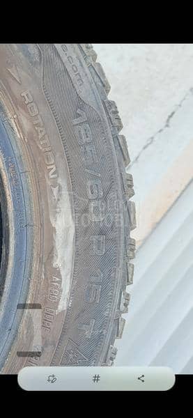 Uniroyal 185/60 R15 Zimska