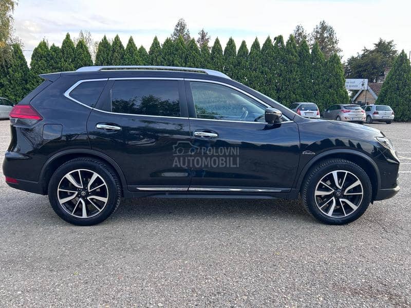 Nissan X-Trail TEKNA 4x4 360