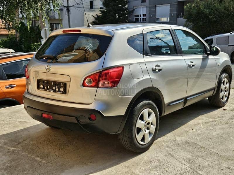Nissan Qashqai 1.6