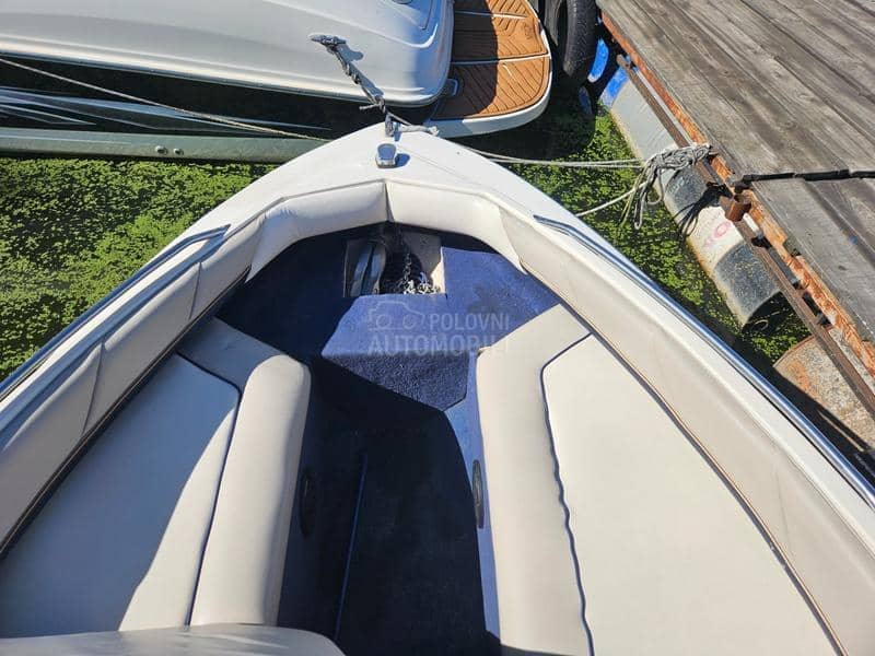 Bayliner CAPRI 1950 Servisiran