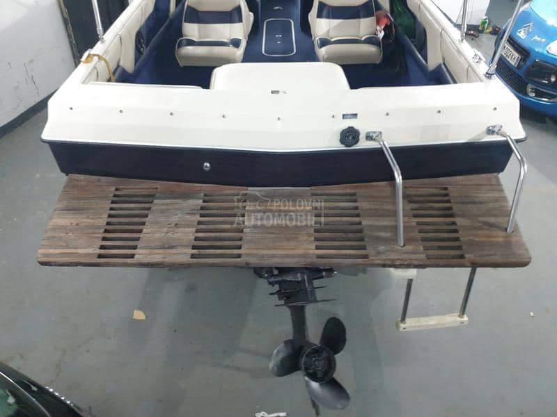 Bayliner CAPRI 1950 Servisiran