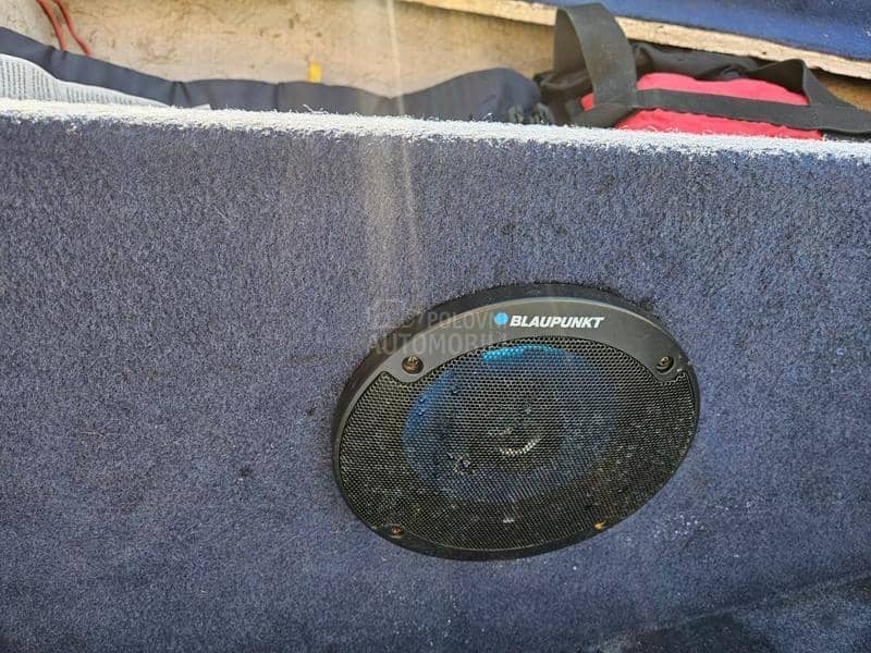 Bayliner CAPRI 1950 Servisiran