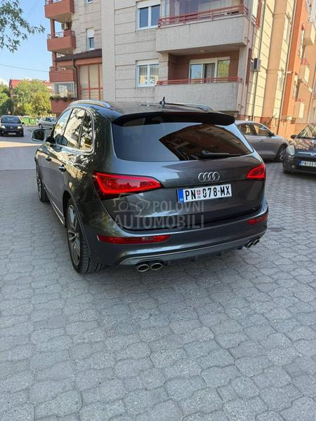 Audi SQ5 