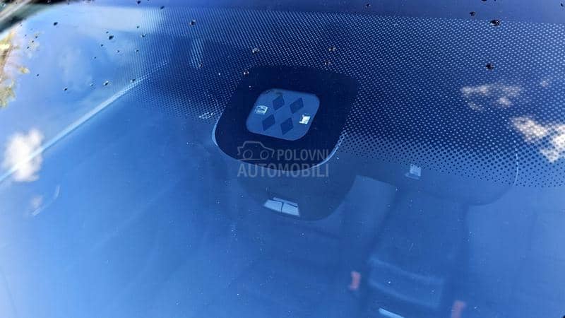 Volkswagen Passat B7 2,0 TDI BLUEMOTION