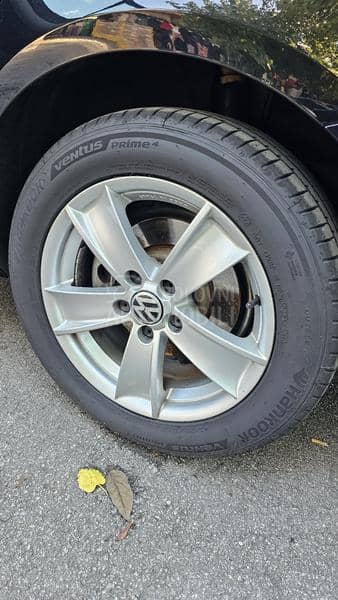 Volkswagen Passat B7 2,0 TDI BLUEMOTION