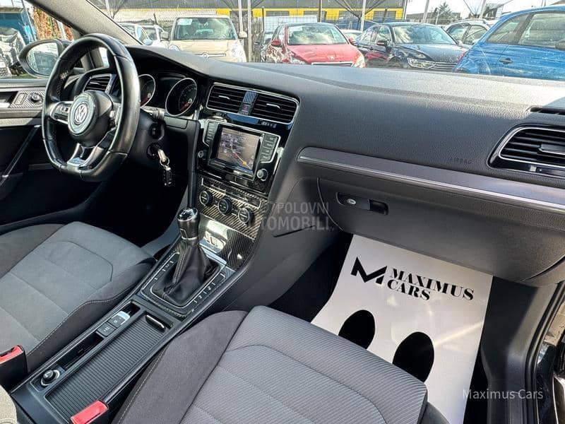 Volkswagen Golf 7 1.6 TDI R-LINE