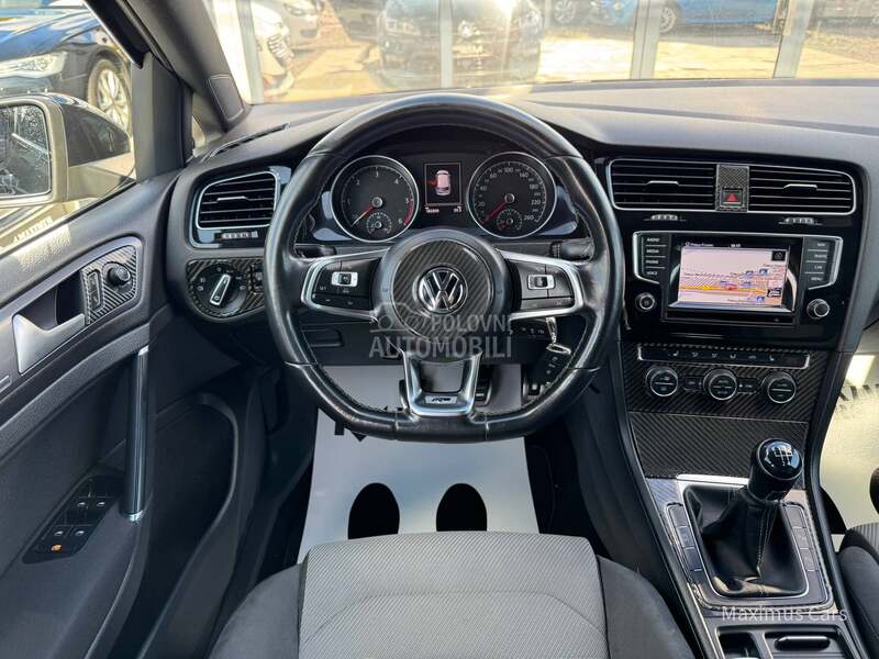 Volkswagen Golf 7 1.6 TDI R-LINE