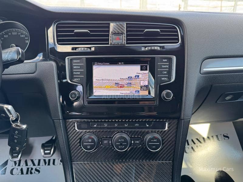 Volkswagen Golf 7 1.6 TDI R-LINE