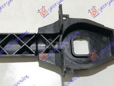 NOSAC HLADNJAKA DONJI PLASTICN za Audi A4 od 2007. do 2011. god.