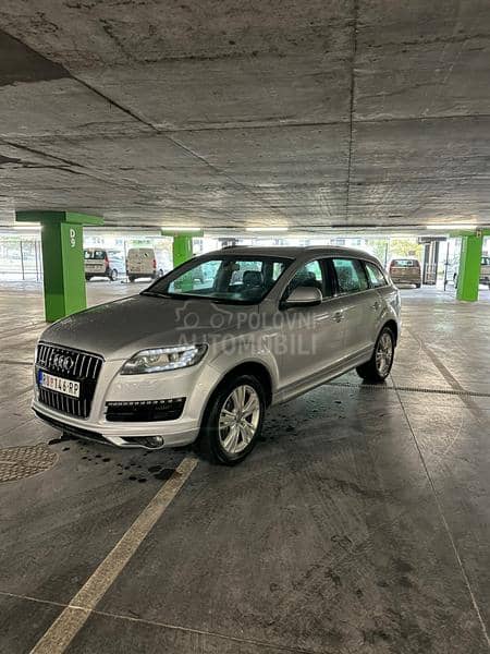 Audi Q7 