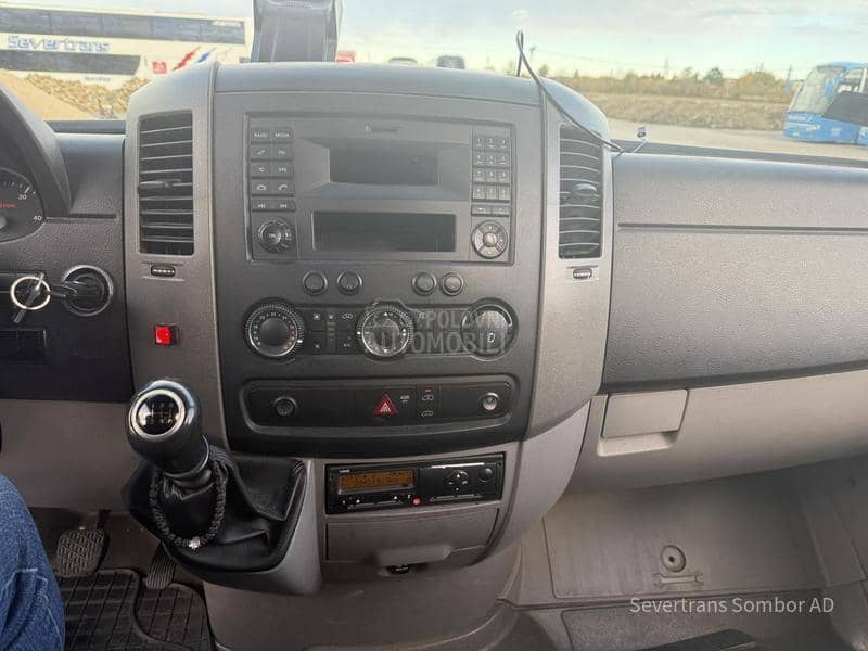 Mercedes Benz Sprinter