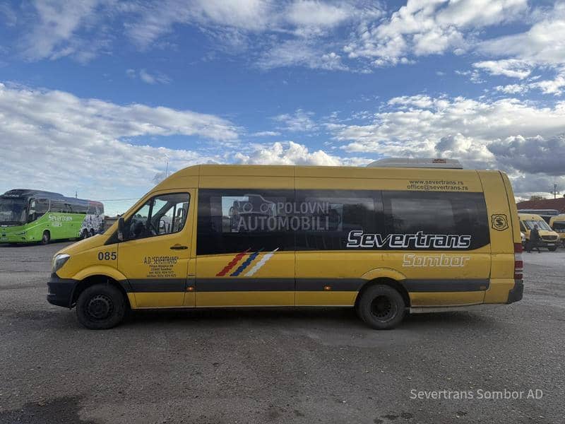 Mercedes Benz Sprinter