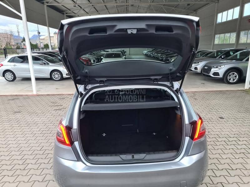 Peugeot 308 1.5 BLUEHDI PREMIUM