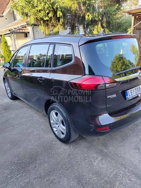 Opel Zafira 