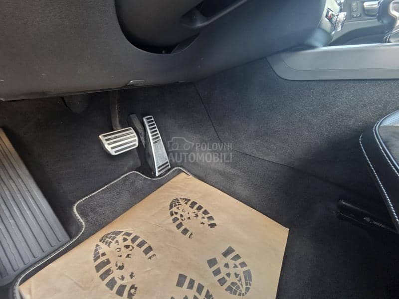 Volvo XC60 T6 310 R design AWD