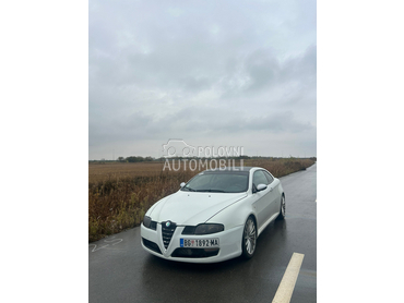 Alfa Romeo GT 