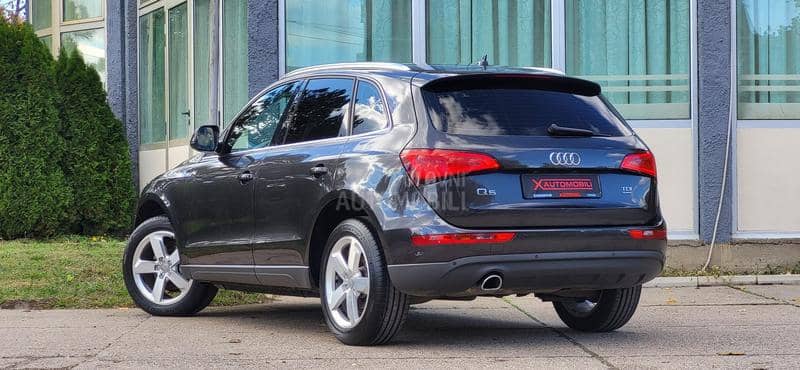 Audi Q5 QUATTRO/NA.VI/LED