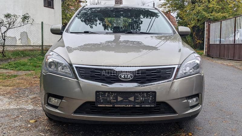 Kia cee`d 1.4 CVVT LX CITY