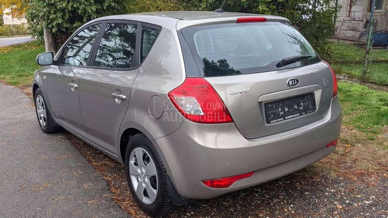 Kia cee`d 1.4 CVVT LX CITY