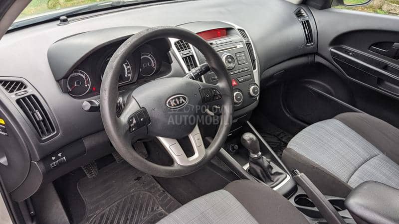 Kia cee`d 1.4 CVVT LX CITY