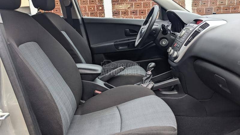 Kia cee`d 1.4 CVVT LX CITY