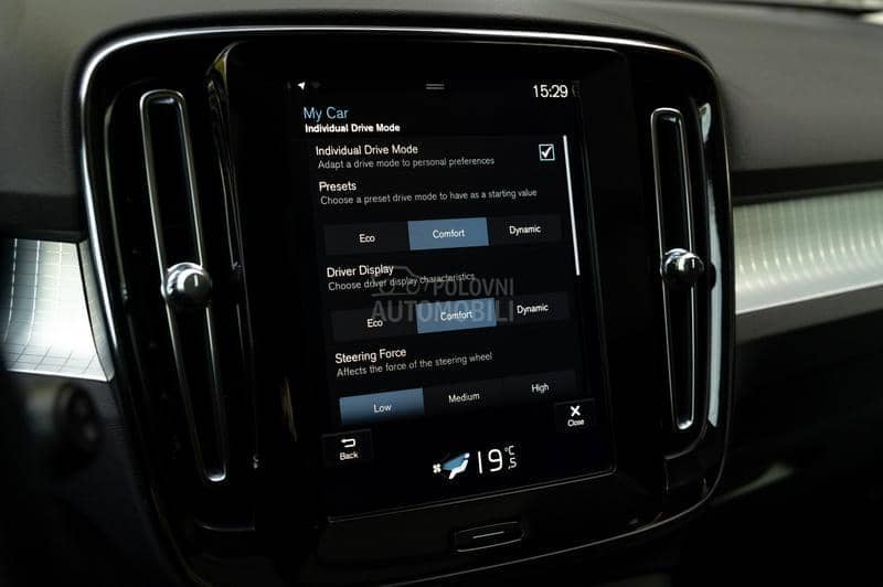 Volvo XC40 AUT/PANO/AWD