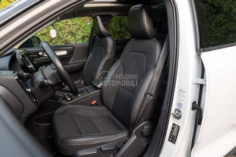 Volvo XC40 AUT/PANO/AWD