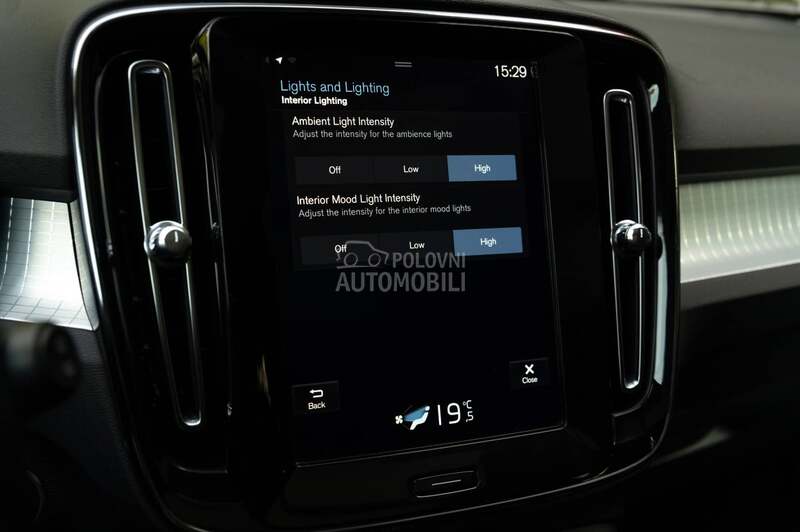 Volvo XC40 AUT/PANO/AWD