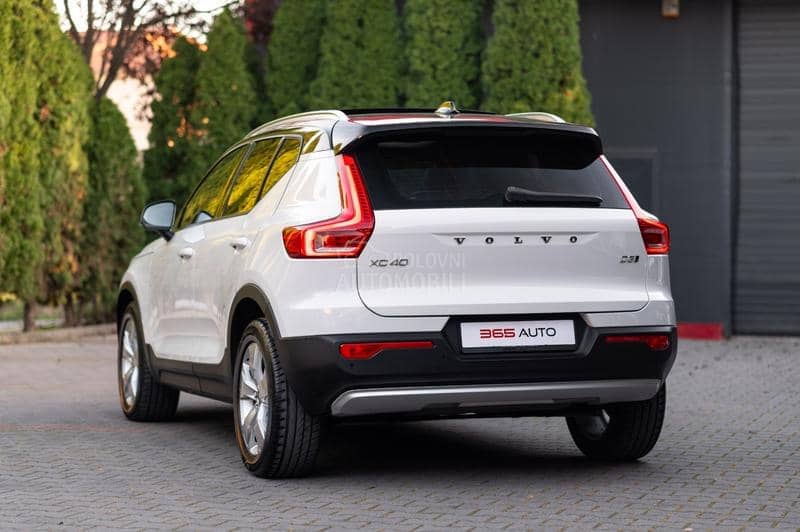 Volvo XC40 AUT/PANO/AWD