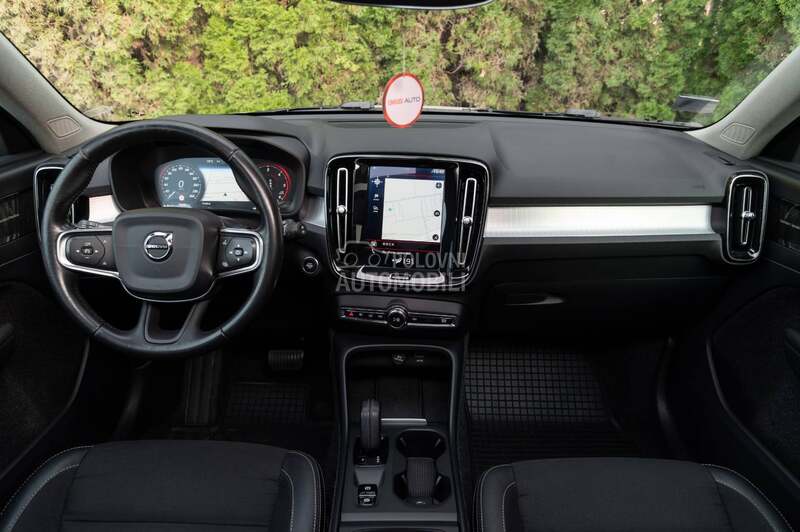 Volvo XC40 AUT/PANO/AWD