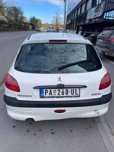 Peugeot 206 