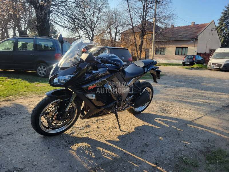 Kawasaki z1000 ninja