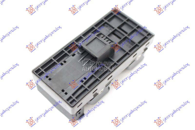 PREKIDAC U PREDNJIM VRATIMA (4