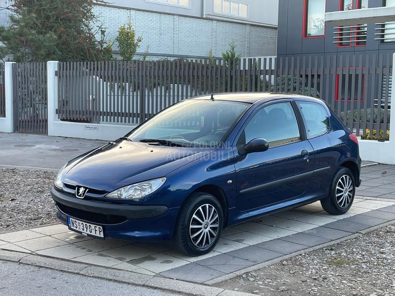 Peugeot 206 1.4i
