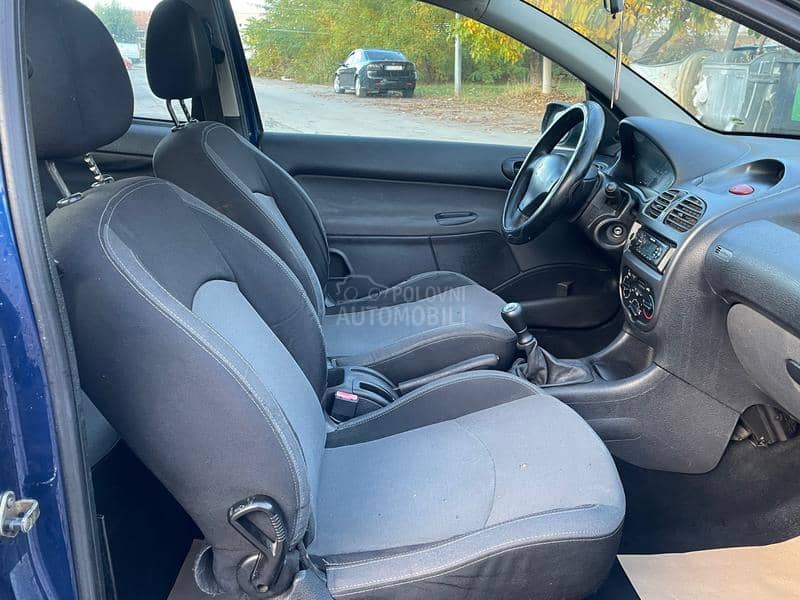Peugeot 206 1.4i