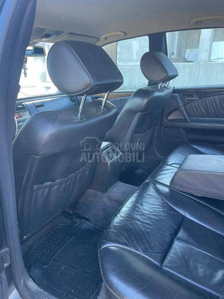 Mercedes Benz E 250 