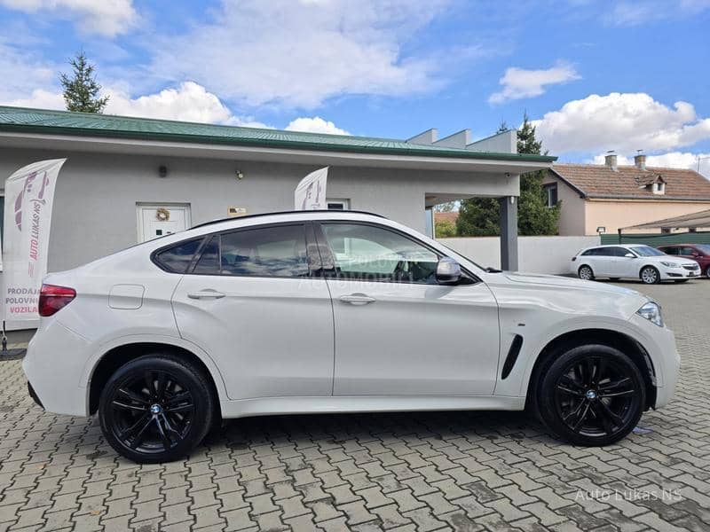 BMW X6 X6 M550 BMW X6 X6 M550