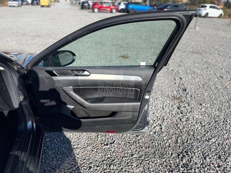 Volkswagen Passat B8 2.0 Tdi/Virtual