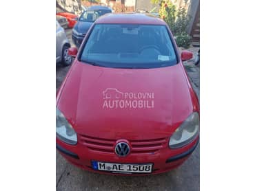 Volkswagen Golf 5 FSI 2006. god. -  kompletan auto u delovima