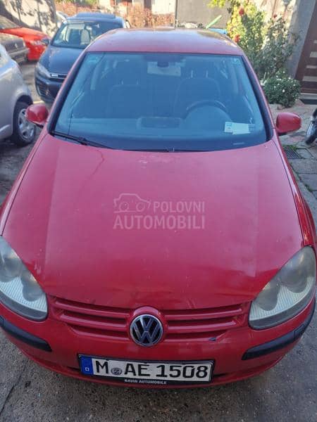 Volkswagen Golf 5 FSI 2006. god. -  kompletan auto u delovima