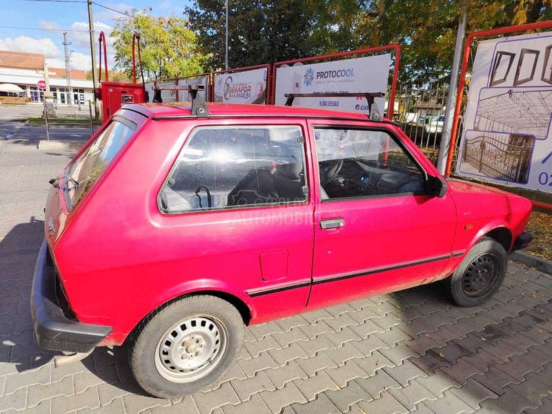 Zastava Yugo Tempo 