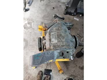 zadnji diferencijal e90 e91 za BMW 325, 330 od 2005. do 2011. god.